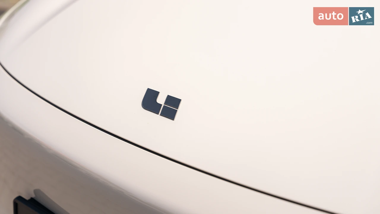 Li Auto-35