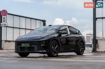 Li Auto i6