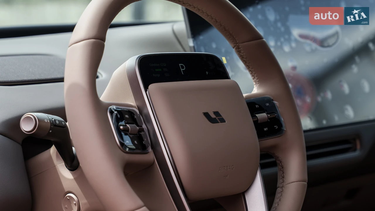 Li Auto-13
