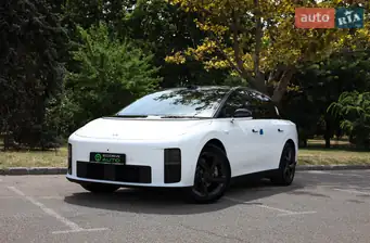 Li Auto i6
