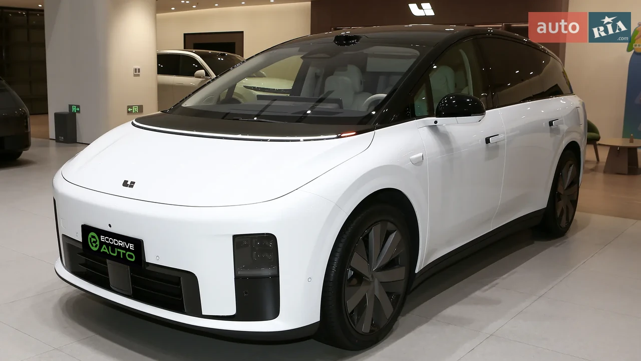 Li Auto i8 Standart