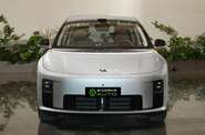 Li Auto i8 Standart