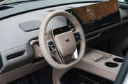 Li Auto i8 Standart