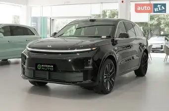 Li Auto L6