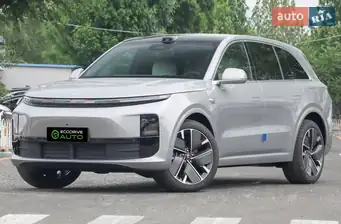 Li Auto L6