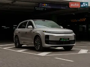 Li Auto L6