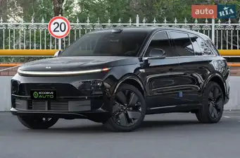Li Auto L6