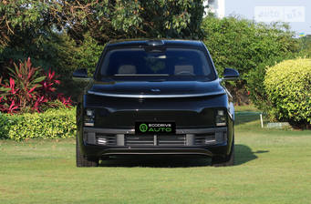 Li Auto L7 2025 1.5 Hybrid (449 к.с.) AWD Ultra - фото 3