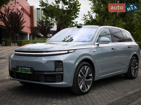 Li Auto L7 2025
