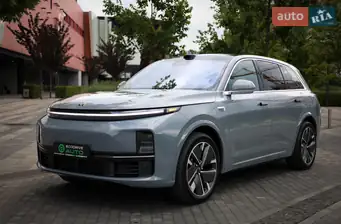 Li Auto L7