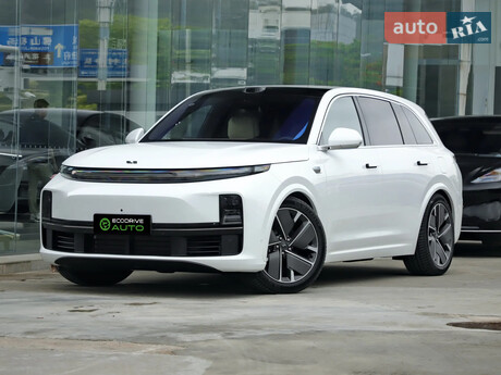 Li Auto L7 2025