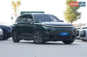 Li Auto L7