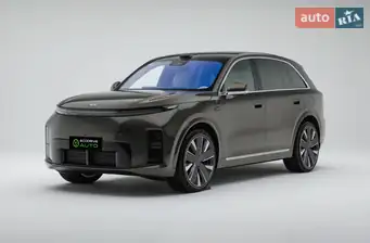 Li Auto L8