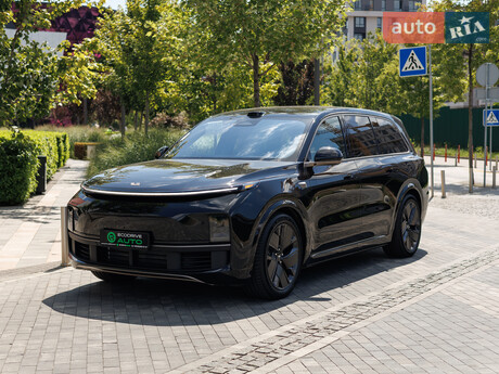 Li Auto L9 2025