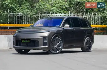 Li Auto L9