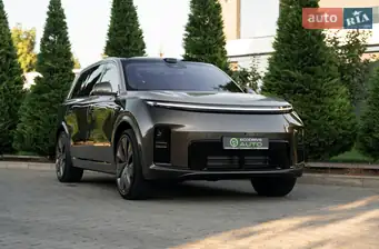 Li Auto L9