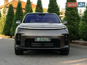 Li Auto L9