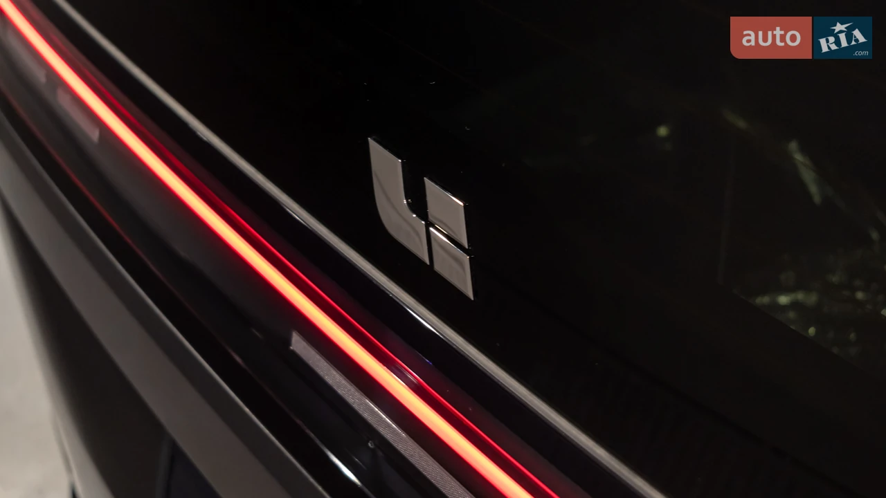 Li Auto-7