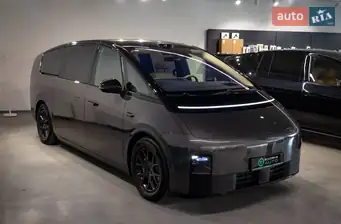 Li Auto MEGA