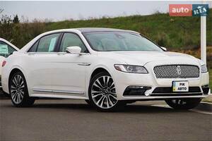 Lincoln Continental 2018 року