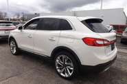 Lincoln MKX Black Label