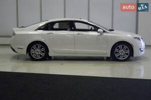 Lincoln MKZ 2018 року