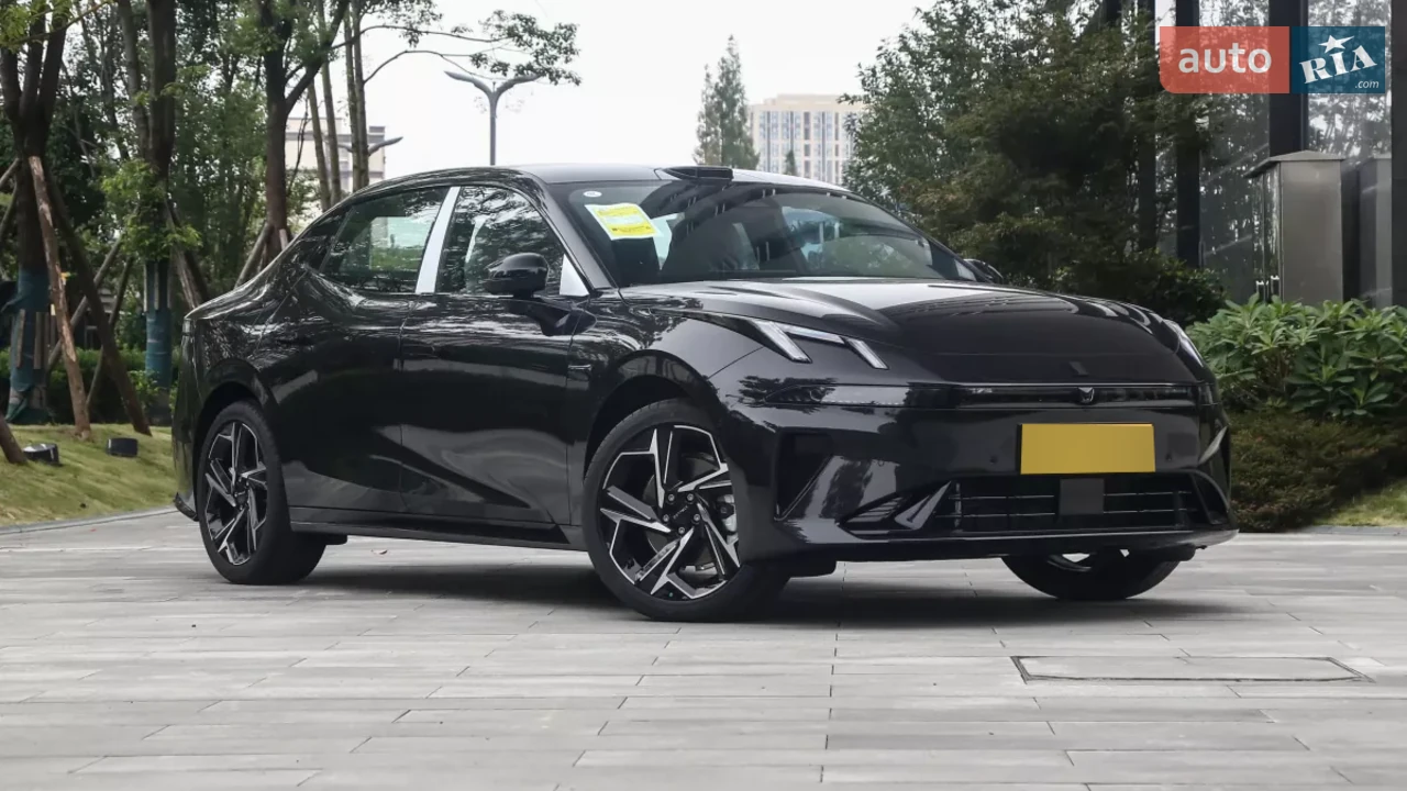 Lynk&Co-4