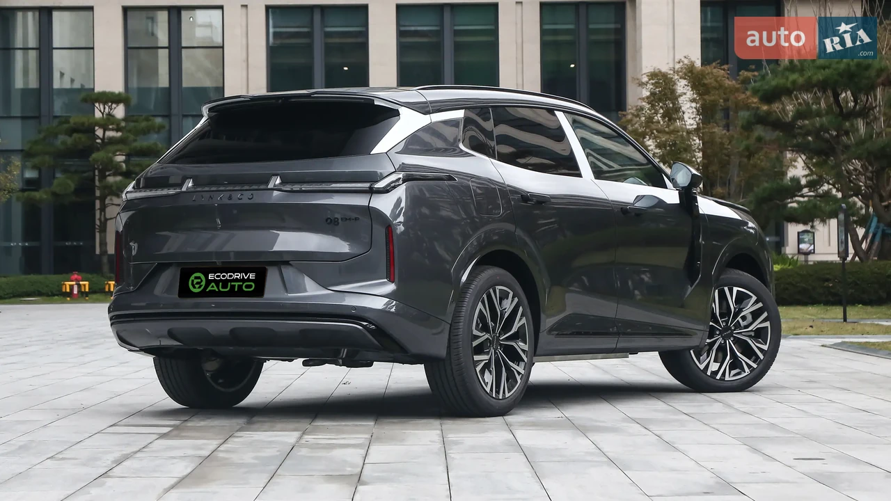 Lynk&Co-18