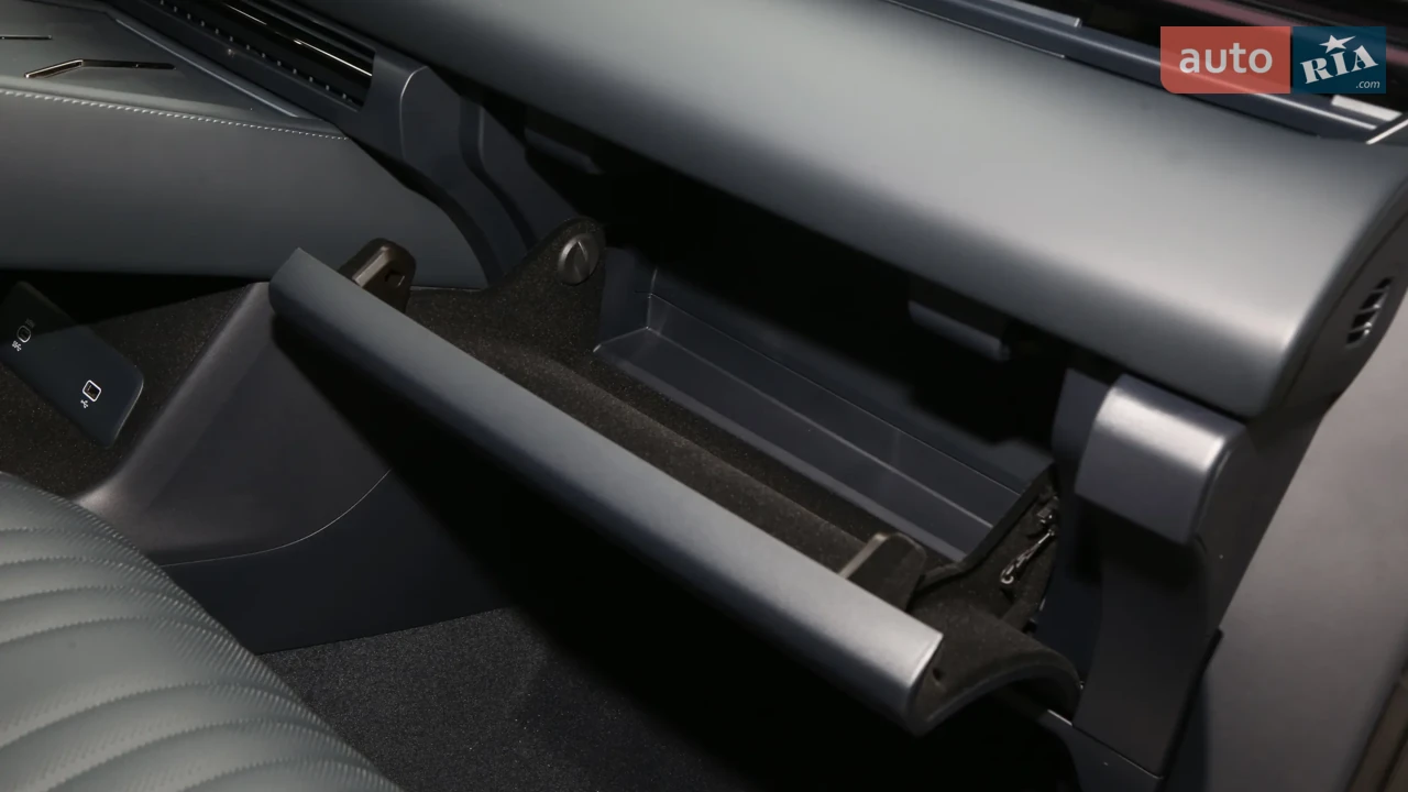 Lynk&Co-35
