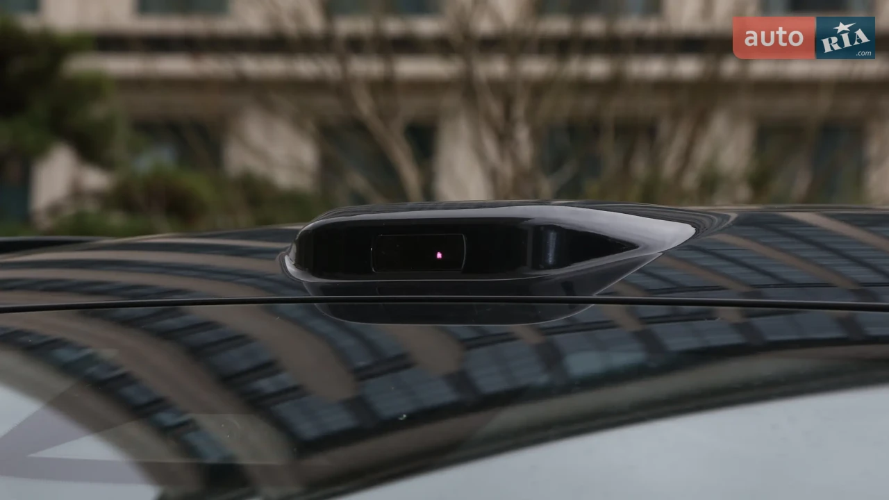Lynk&Co-3