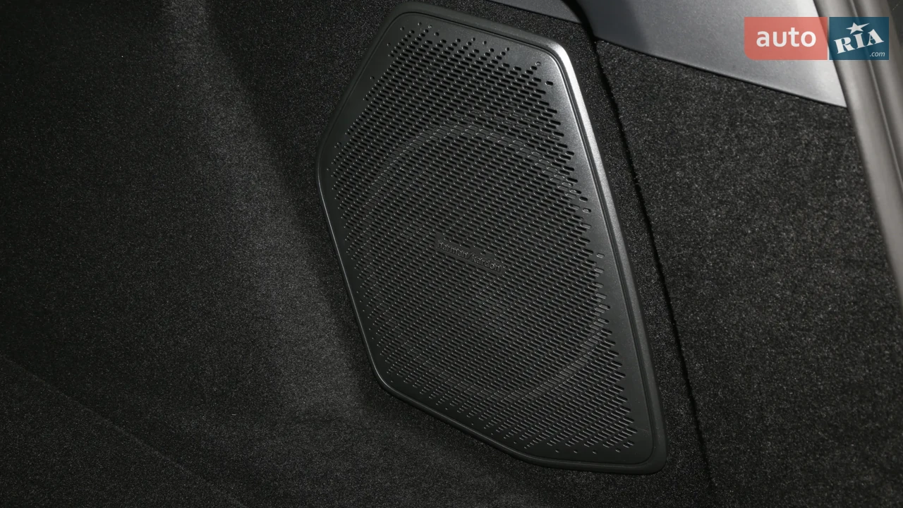 Lynk&Co-33