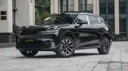 Lynk&Co 08 Perfomace Ultra