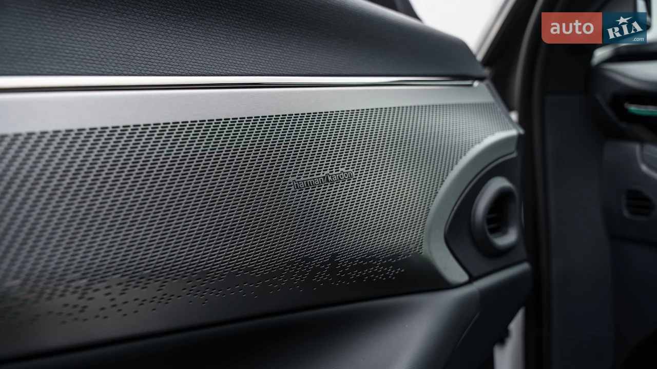 Lynk&Co-52
