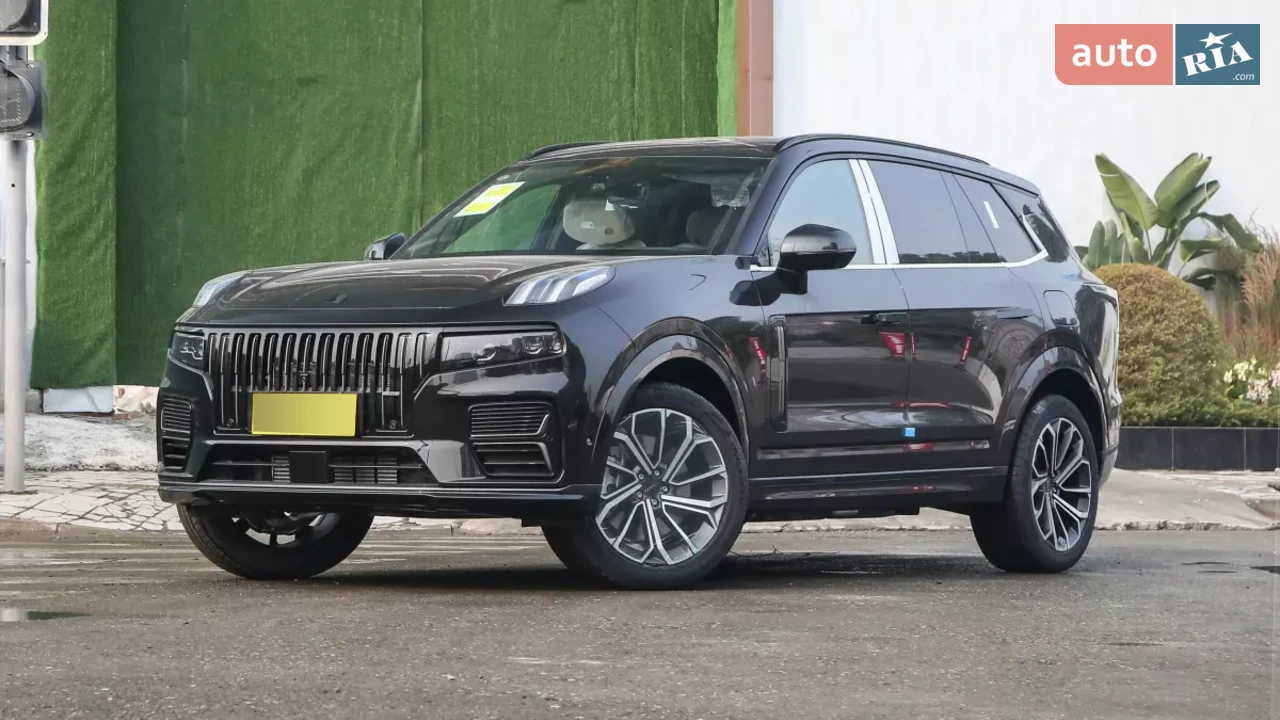 Lynk&Co-2