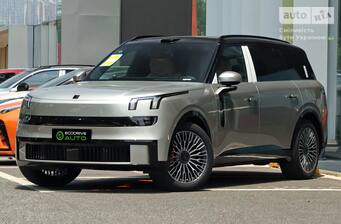 Lynk&Co 900 2025 Explorer