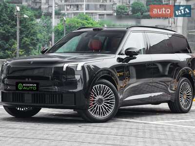 Lynk&Co 900 2025 Explorer