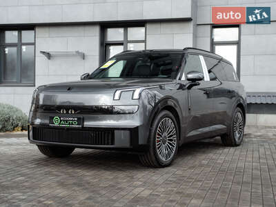 Lynk&Co 900 2025 Explorer