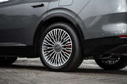 Lynk&Co 900 Explorer