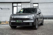 Lynk&Co 900 Explorer