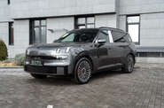 Lynk&Co 900 Explorer