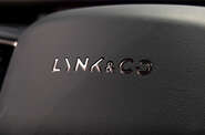 Lynk&Co 900 Ultra