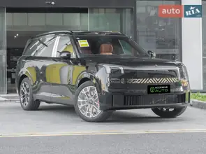Lynk&Co 900