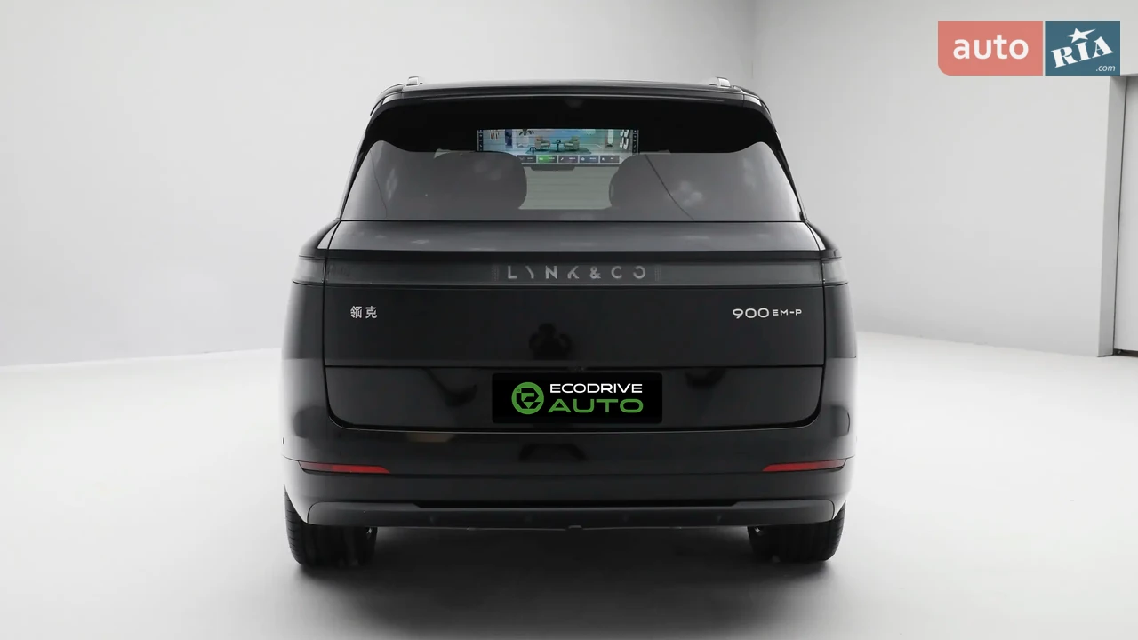 Lynk&Co-12