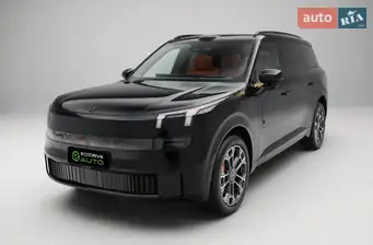 Lynk&Co 900