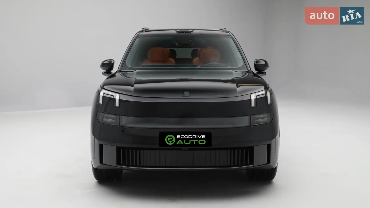 Lynk&Co-16