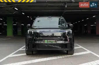 Lynk&Co 900