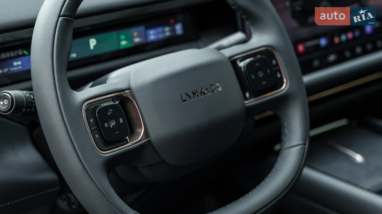 Lynk&Co-29