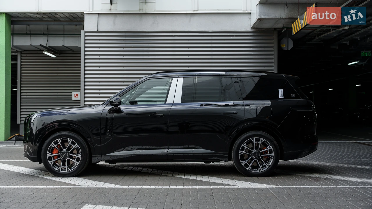 Lynk&Co-28
