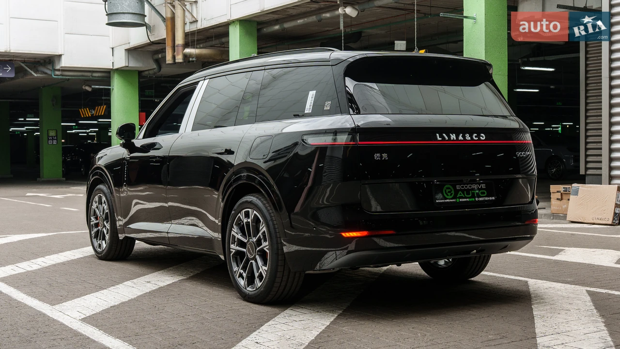 Lynk&Co-19