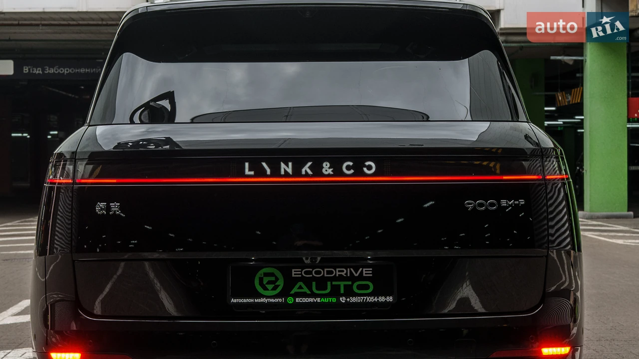 Lynk&Co-15